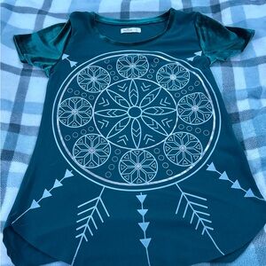 Hollister Teal Tee with Geometric Pattern